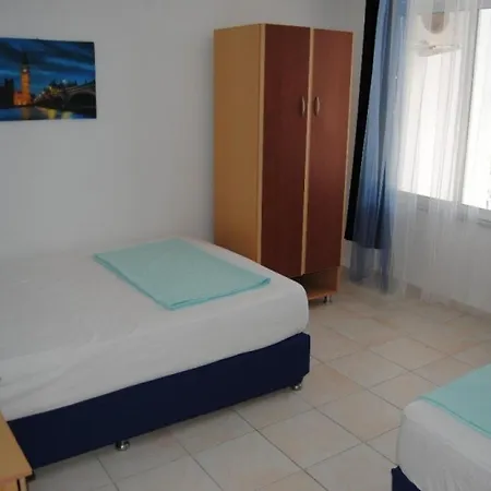 Cozy Studio Flat Near In Avsa Island Appartamento