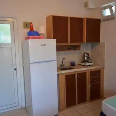 Cozy Studio Flat Near In Avsa Island